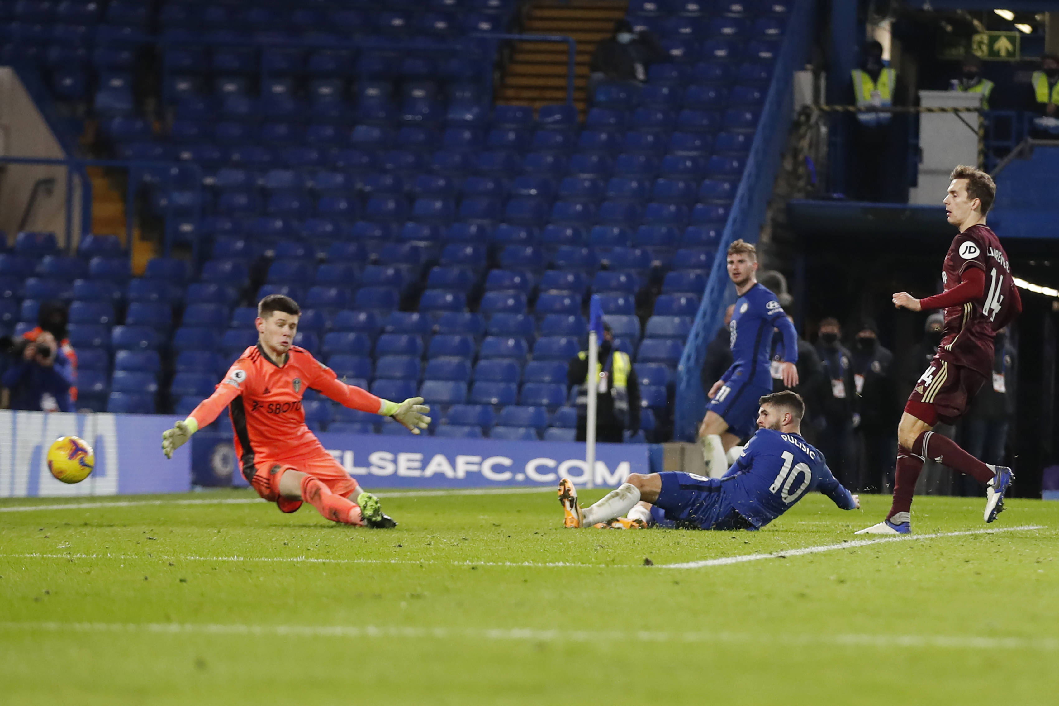 许缺少惊世 许缺少惊世